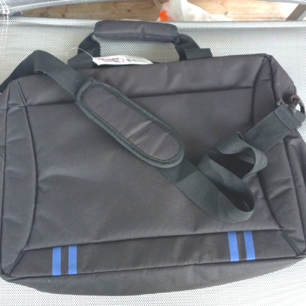 PRIDE Laptop Bag/Briefcase Black Nylon 4 Compartments 3 Straps NWT Double Zip